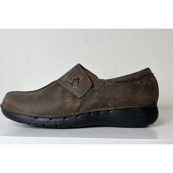 Clarks‎ Slip On Women's Un Loop Ave Taupe Size 7 26168671 - Picture 3 of 8